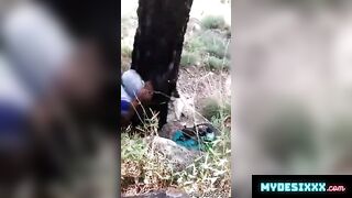 Desi pahadi village lover fuck in outdoor