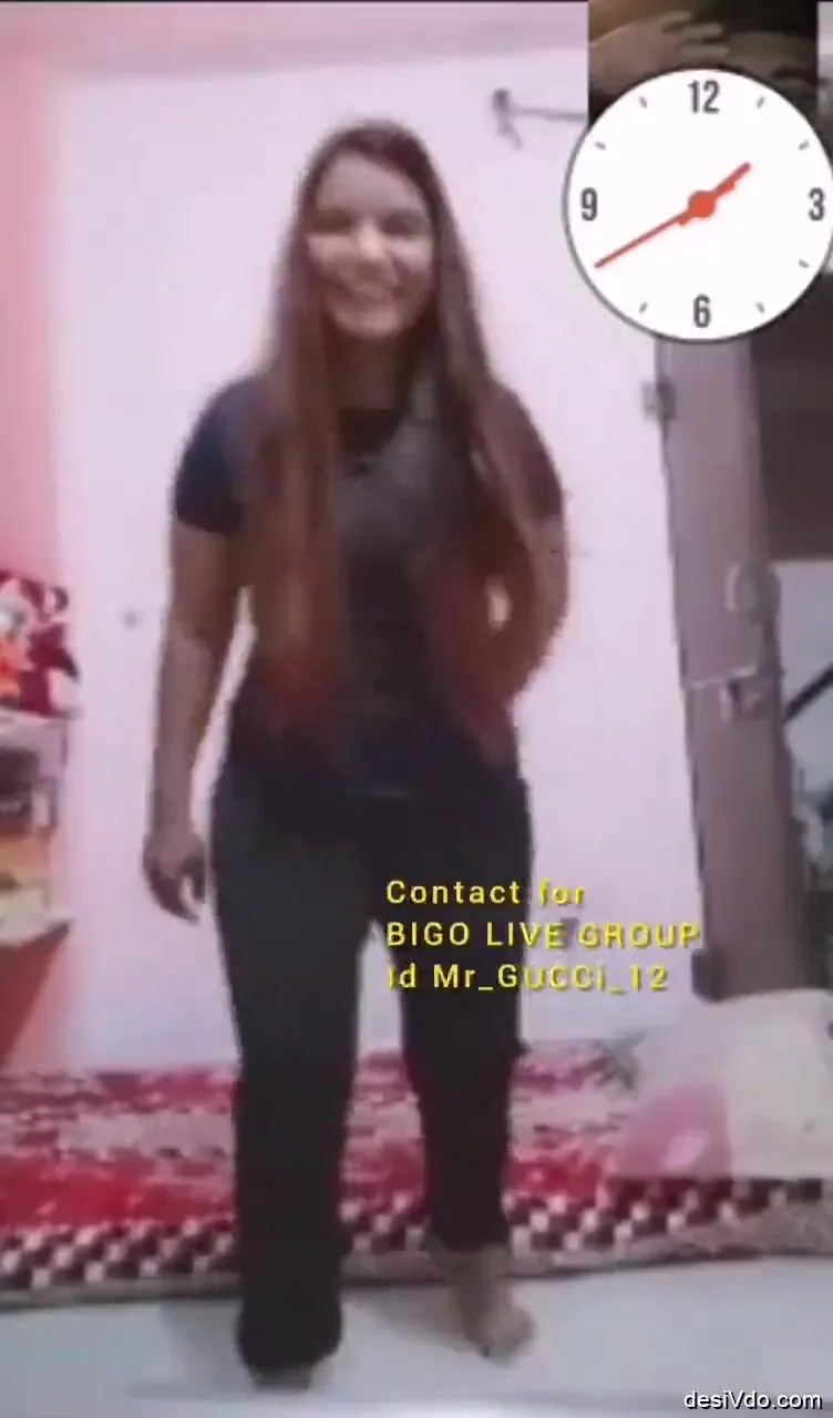 Hot desi babe aliya hot bigo live