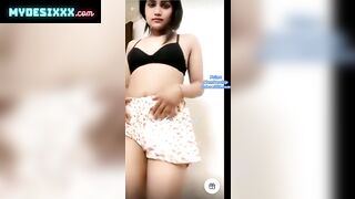 Horny air hostess neha rajput dancing dirty on live