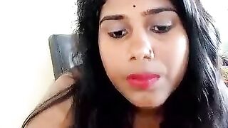 Sexy bhabhi hot nude dance in live cam