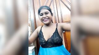 Chubby girl hot live show 2