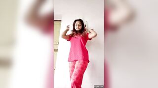 Desi beautiful horny cute girlfriend full nude masturbation