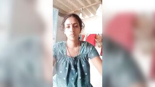 Sexy village telugu bhabhi making pissing video