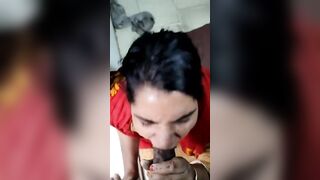 Horny bhabhi giving quick blowjob to devar