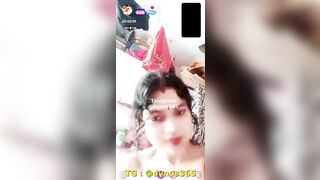 Sexy bhabhi tight boobs on live show