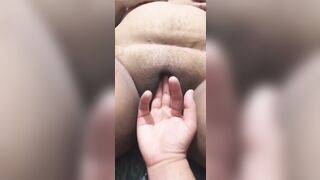 Guy fingering her chubby girl fat pussy