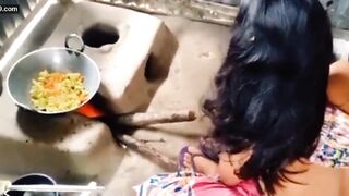 Village bhabhi fucking in cooking time