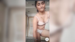 Slim sexy girl remove her saree in live show