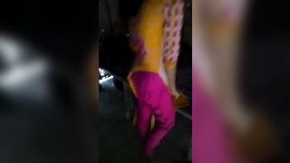 Bihari guy fucking girl in home