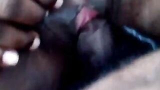 Dehati girl got her bushy hairy pussy fucked in field