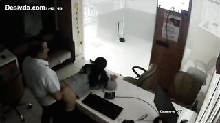 Desi Office worker got fucked in boss cabin