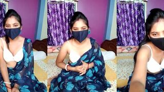 Desi young bhabhi having with her young lover boy