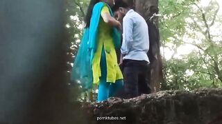 Desi college girl jungle sex in college uniform