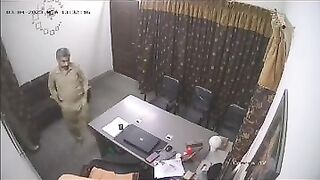 Viral karachi office leaked xxx scandal