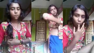 Teen desi girl finger her pussy