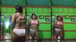 Bengali sexy boudi nude show part 2