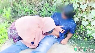 Very risky public fuck with very shy college desi girl